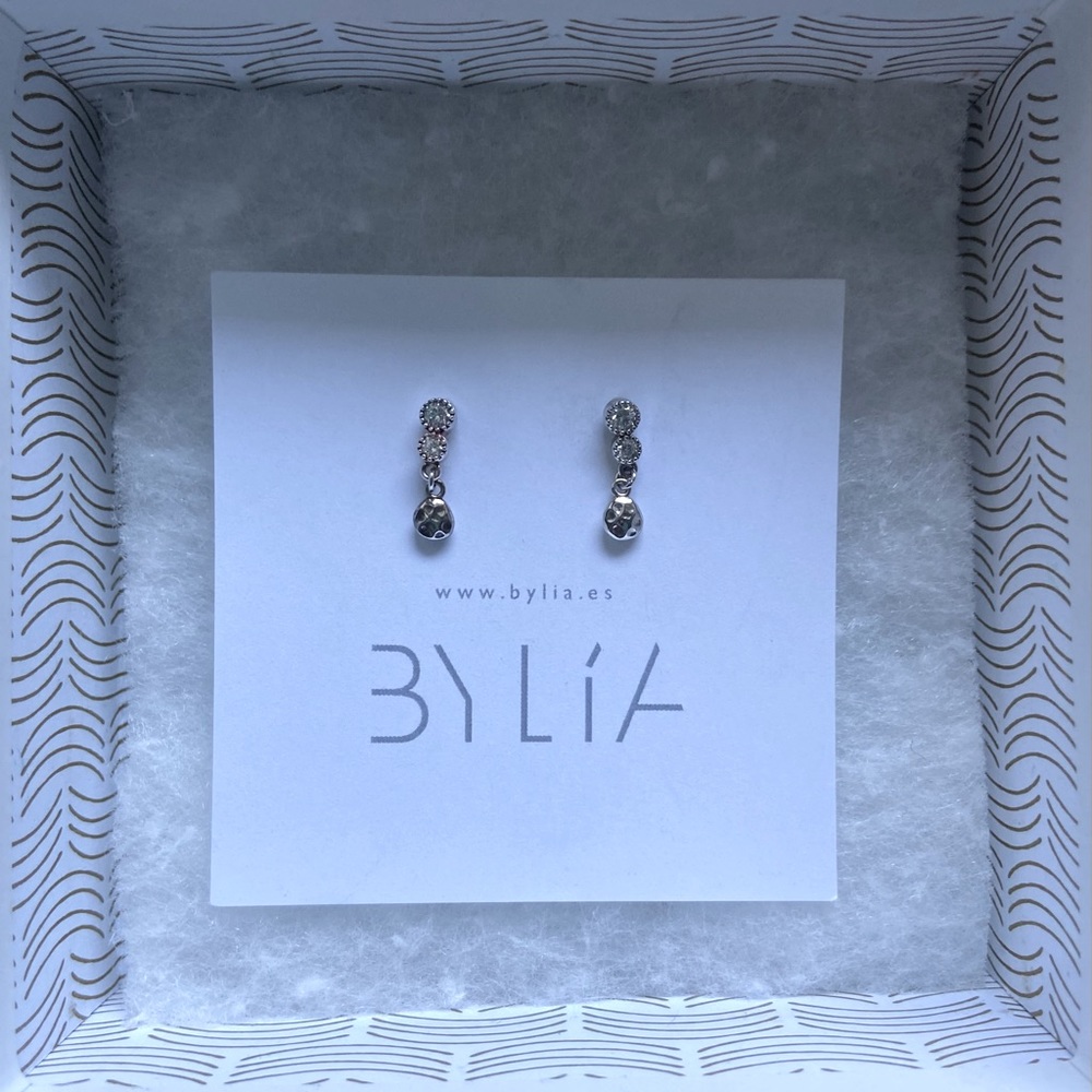 Silver BYLIAJEWELS Delicate Stud Earrings